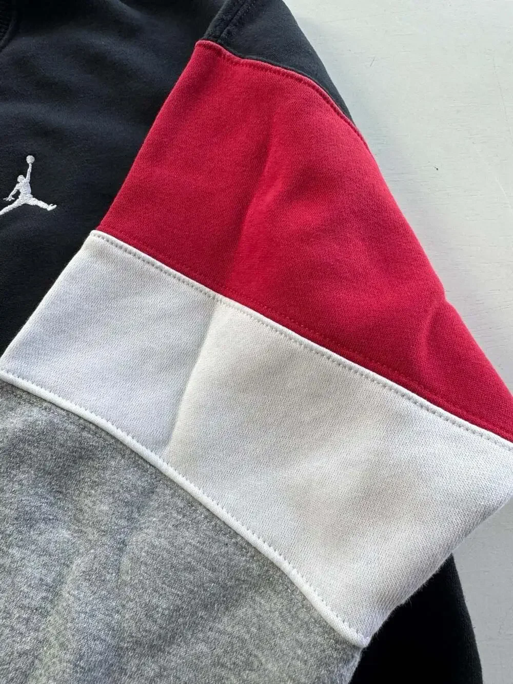 Jordan Brooklyn Fleece Crewneck Sweatshirt Size S Black Colorblock